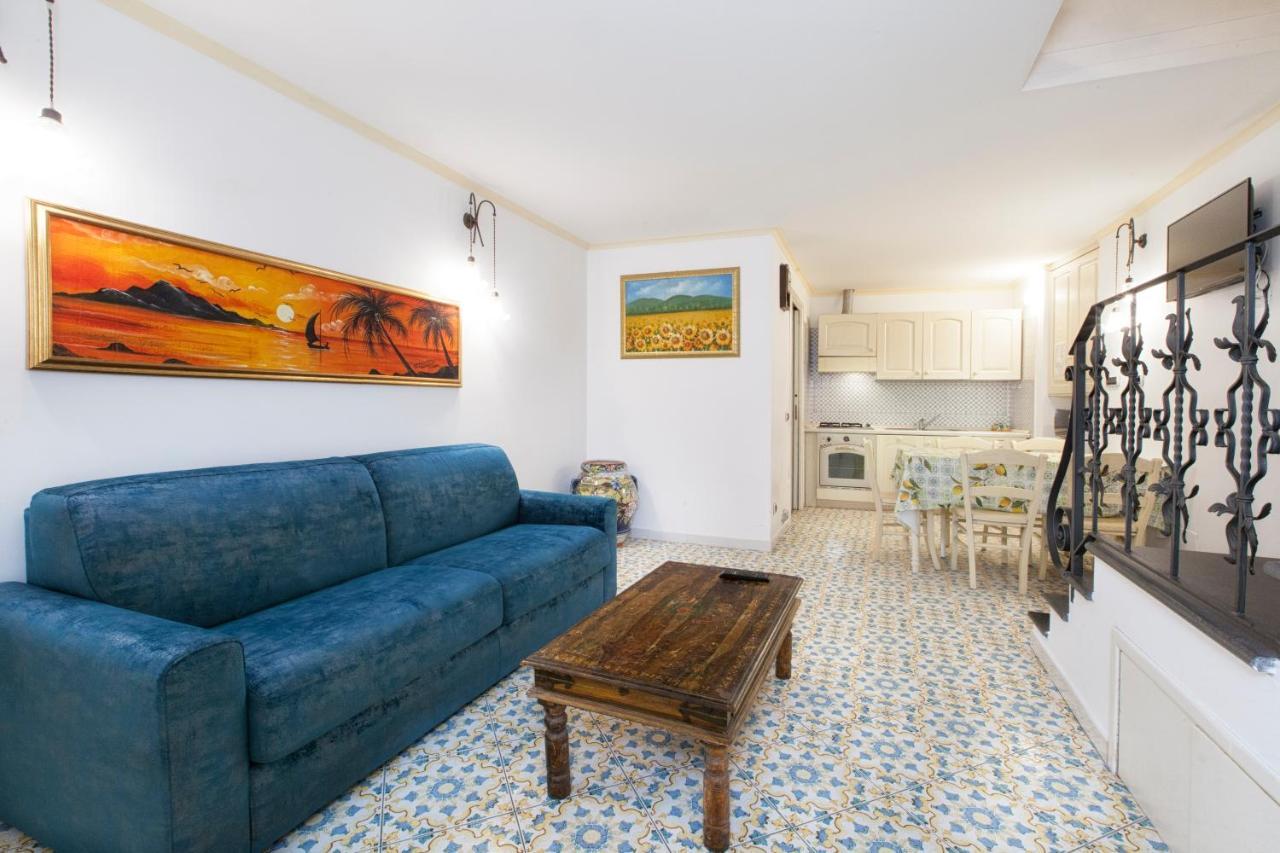 Casa Vilu Lägenhet Sorrento Exteriör bild